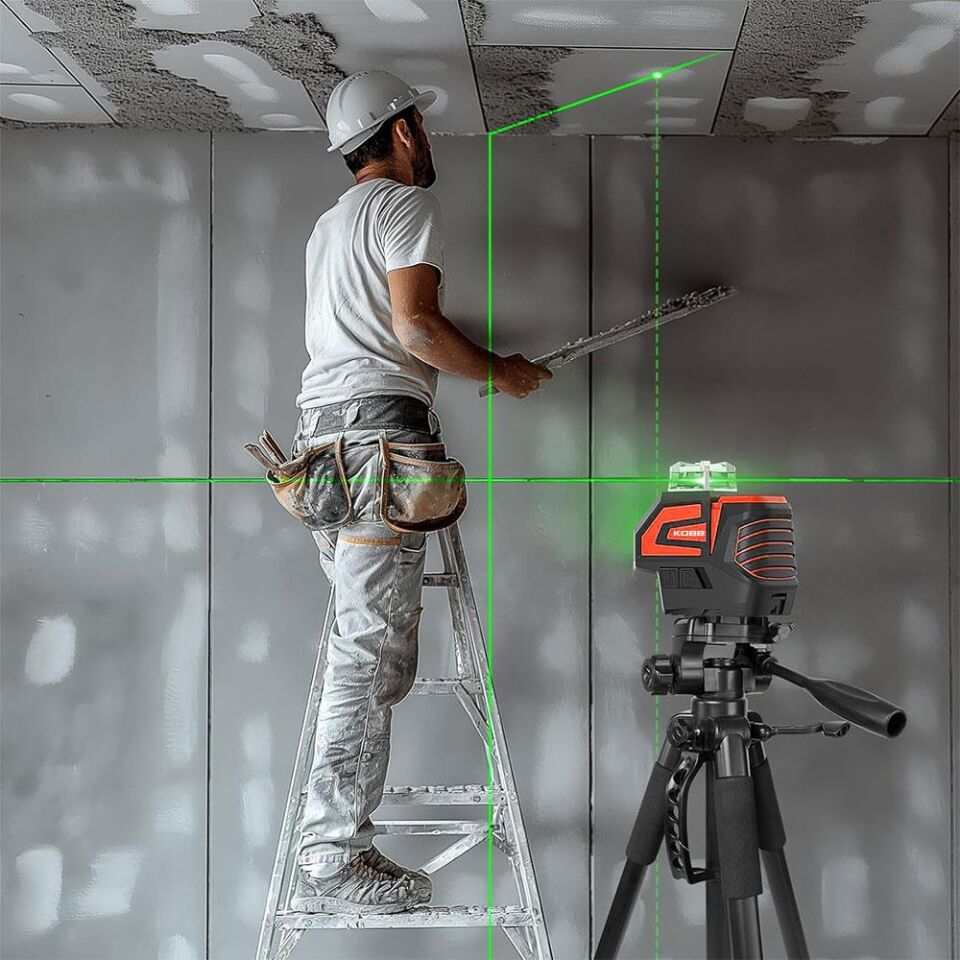 KOBB KBL32GTP Profesyonel Li-ion Yatay 360° ve Dikey Otomatik Hizalamalı Yeşil Nokta Şakül ve Çapraz Çizgi Lazer+Tripod
