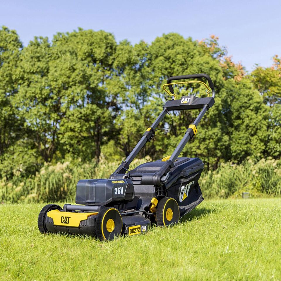 CAT DG272 36Volt 4.0Ah. Li-ion 41CM Profesyonel Kömürsüz Şarjlı Çim Biçme